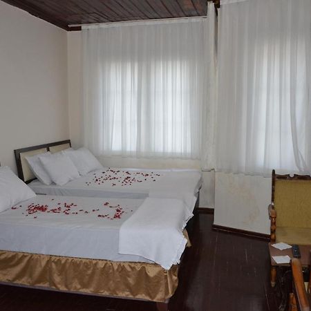 Reyna Suite Istanbul Exteriör bild