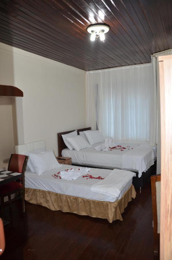 Reyna Suite Istanbul Exteriör bild
