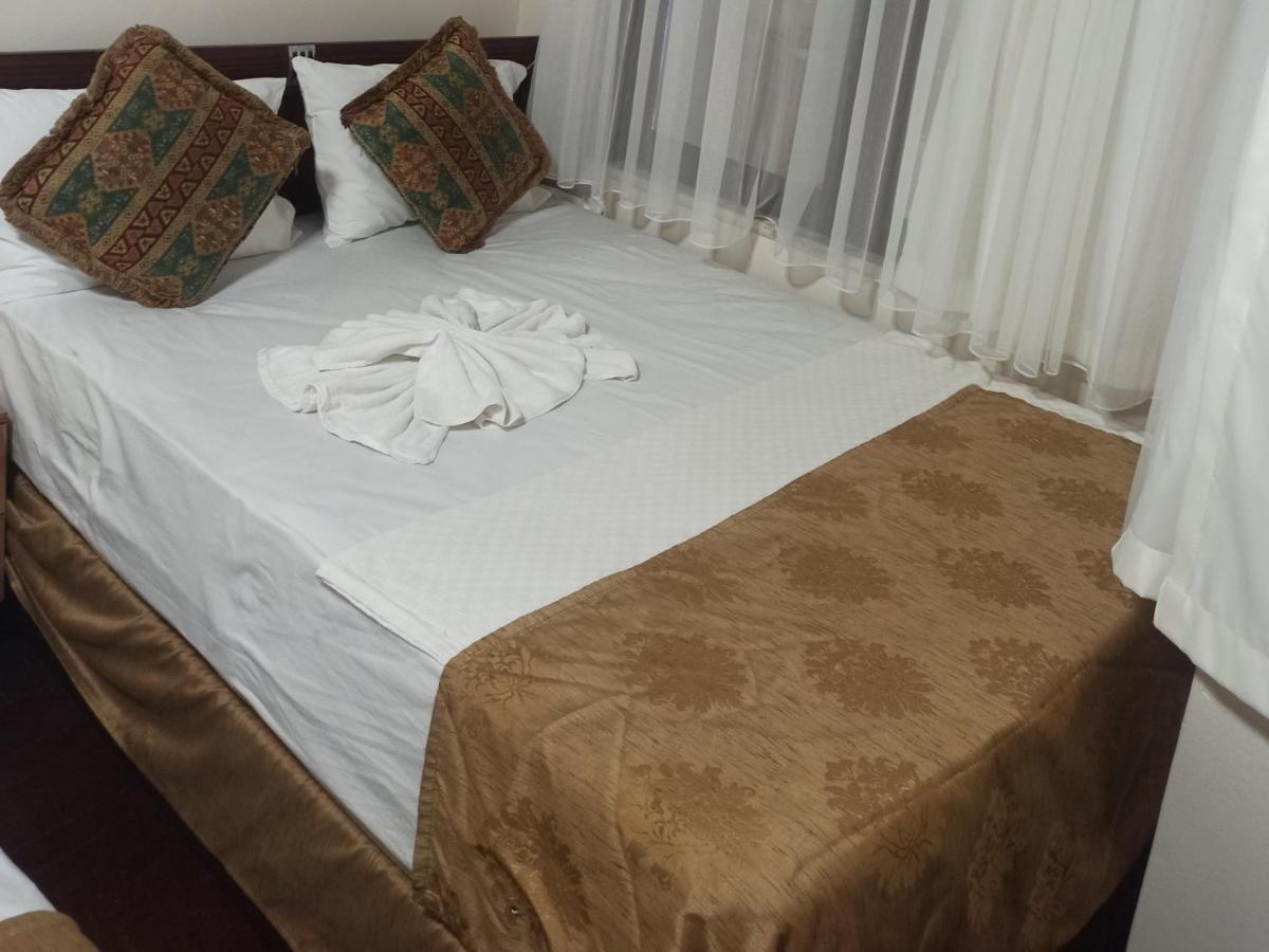 Reyna Suite Istanbul Exteriör bild
